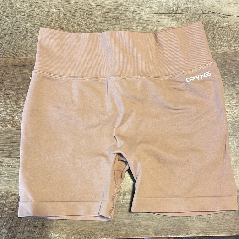 DFYNE Dynamic Women's Tan Shorts